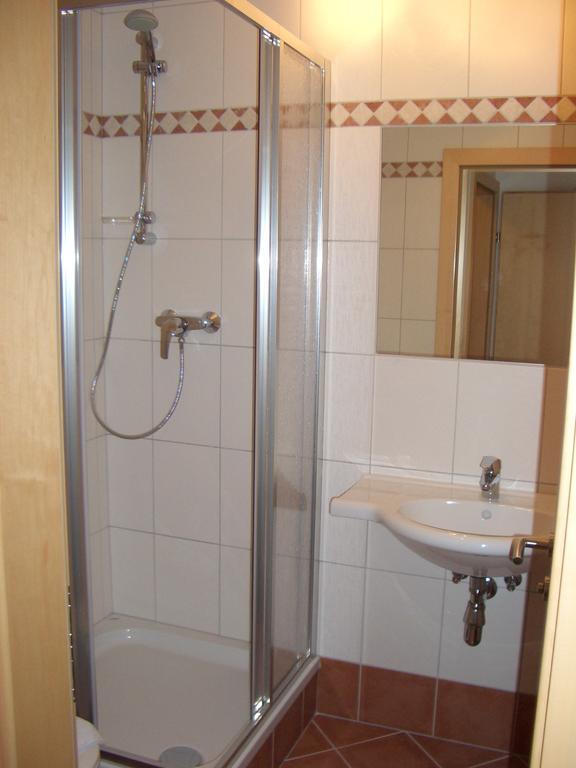 Gaestehaus Ingeborg Saalbach-Hinterglemm Habitación foto